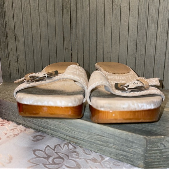 Stuart Weitzman Open Toe Top Buckle Closure Wedge Sandals 7.5B - Picture 7 of 12